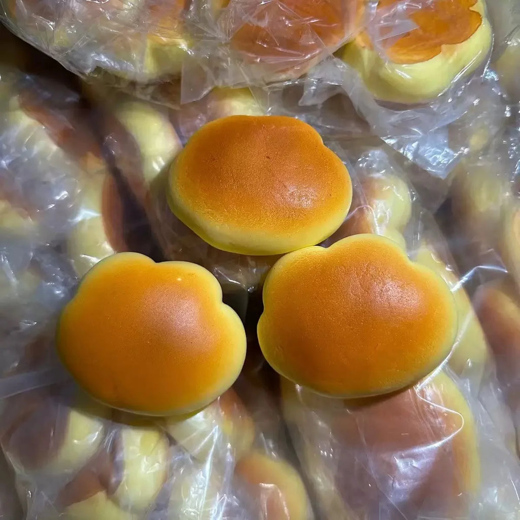 Wet Sticky PU Twisted Bread Squishy Slow-Rise Toy Simulated Food Fidget Toy Soft Cloud Shape Squeeze Ornament Stress Relief Gift