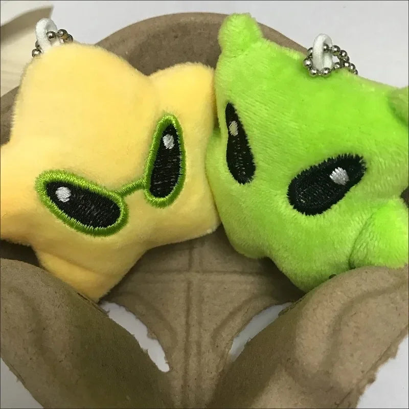 1/2Pcs Cartoon Plush Alien Keychain Cute Handbag Backpack Fluffy Car Phone Strap Accessory Gifts Kawaii Decor Star Doll Keyrings