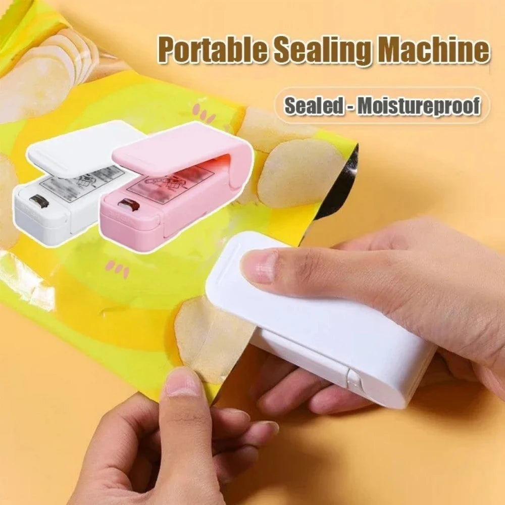1pc Kitchen Handheld Snack Sealer, Plastic Bag Sealer For Freshness, Easy-To-Use Kitchen Gadge, Portable Heat Sealer Packaging