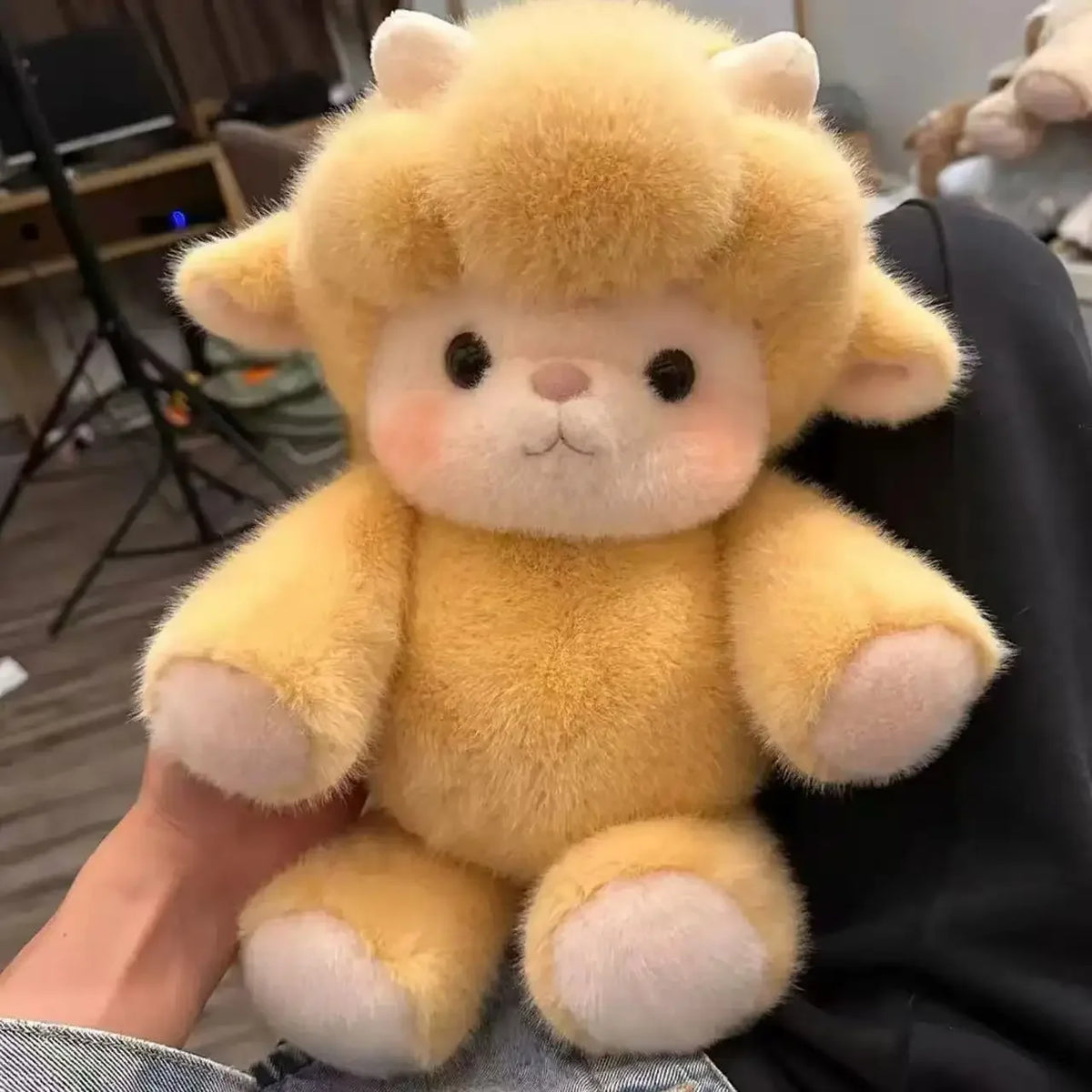 Creative Gift Soft Pig Stuffed Animal Plush Pillow Emotional Support Cute Stuffed Animals Plush 17.7inch Stuffed Toys