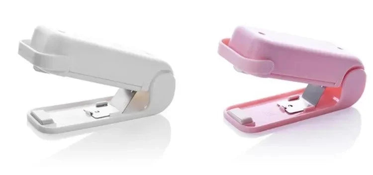 1pc Kitchen Handheld Snack Sealer, Plastic Bag Sealer For Freshness, Easy-To-Use Kitchen Gadge, Portable Heat Sealer Packaging