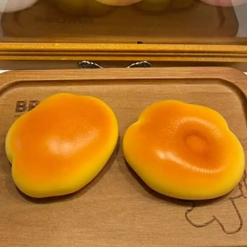 Wet Sticky PU Twisted Bread Squishy Slow-Rise Toy Simulated Food Fidget Toy Soft Cloud Shape Squeeze Ornament Stress Relief Gift