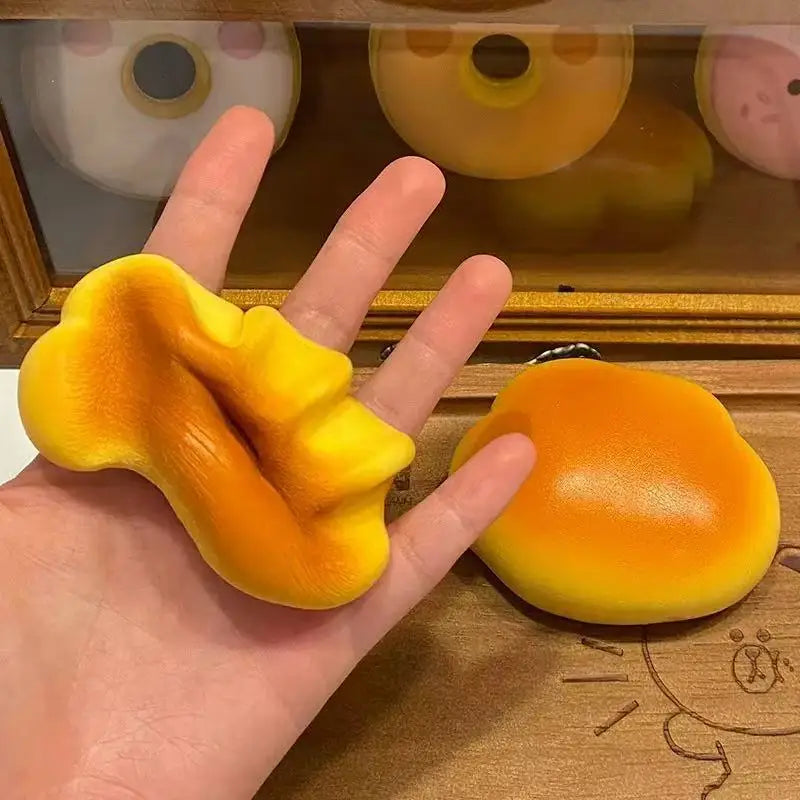 Wet Sticky PU Twisted Bread Squishy Slow-Rise Toy Simulated Food Fidget Toy Soft Cloud Shape Squeeze Ornament Stress Relief Gift